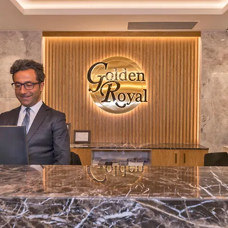 ホテル Golden Royal &