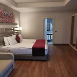 Golden Royal & Otel 4*