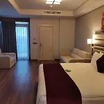 Golden Royal & Otel