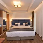 Golden Royal & Otel 4*