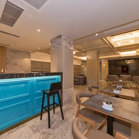 Golden Royal & 4* Isztambul