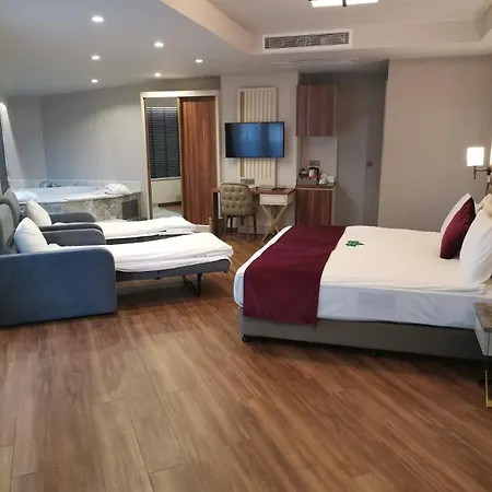 Golden Royal & 4* Isztambul