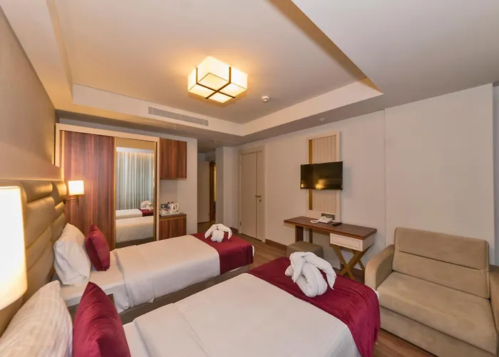 Golden Royal & 4* Istanbul