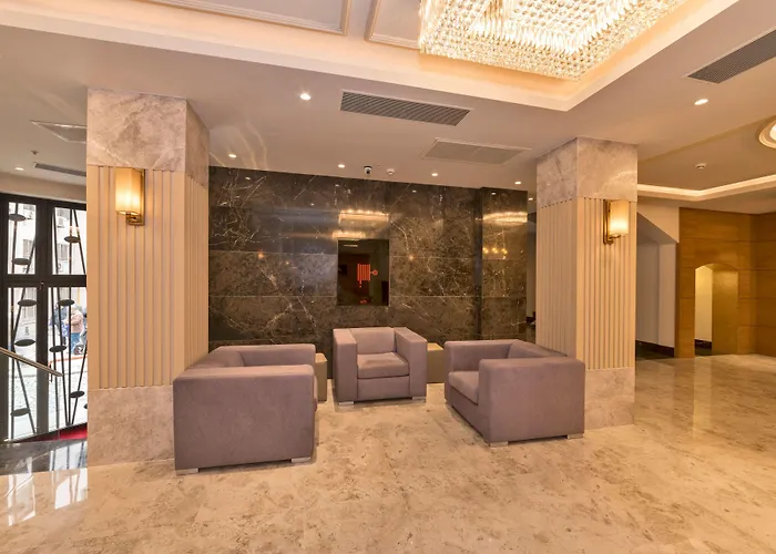 Golden Royal & Hotell 4*