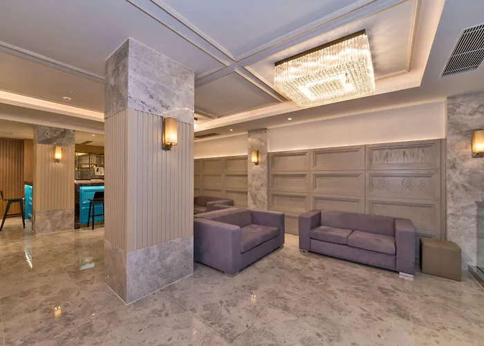 Golden Royal & Hotell 4*