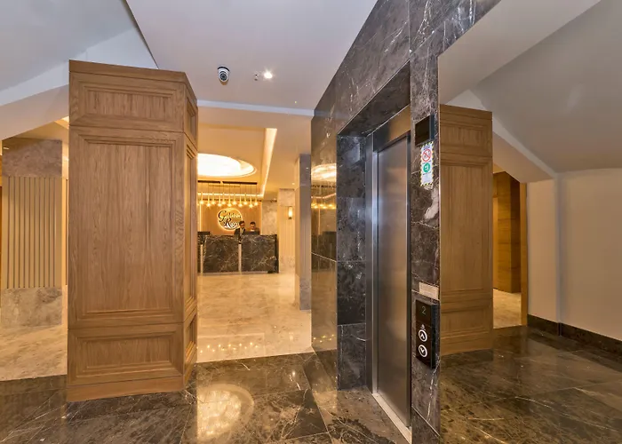 Golden Royal & 4* Istanbul