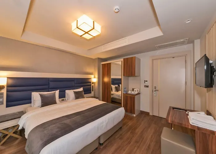 Golden Royal & 4* Istanbul